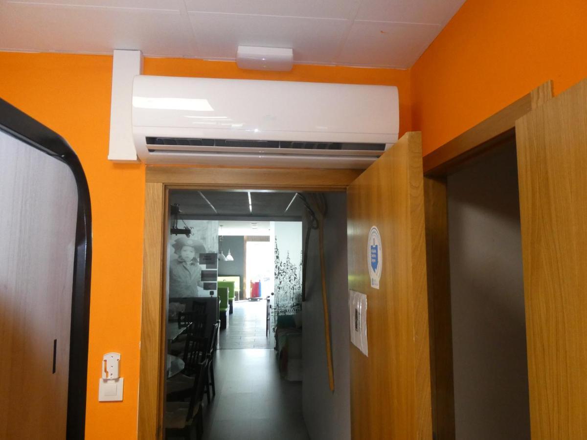 Albergue Cafeteria Rio Sar 帕德隆 外观 照片