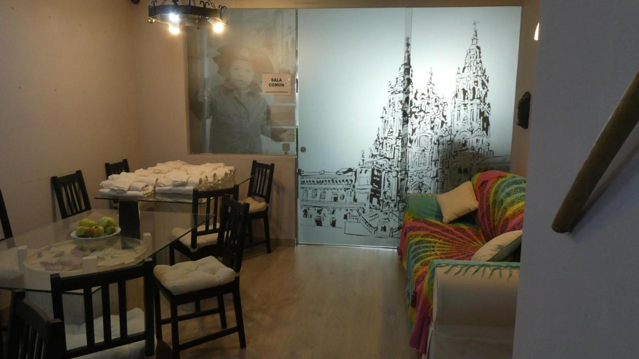 Albergue Cafeteria Rio Sar 帕德隆 外观 照片
